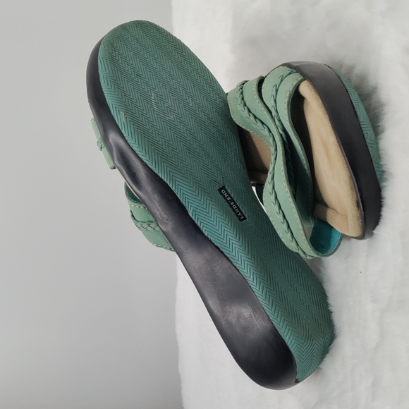 Lands End Slip On sandals sz 8 - Picture 7 of 8